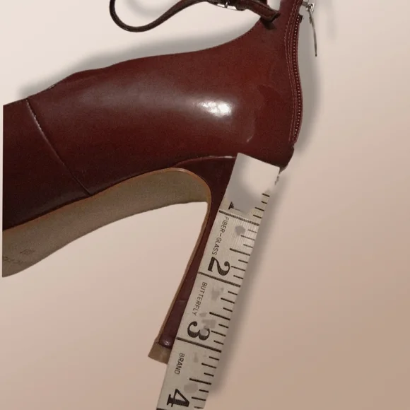 MARC FISHER Burgundy Patent Leather Strappy Pointed Toe Heels Ankle Strap Size 8 - Picture 9 of 13